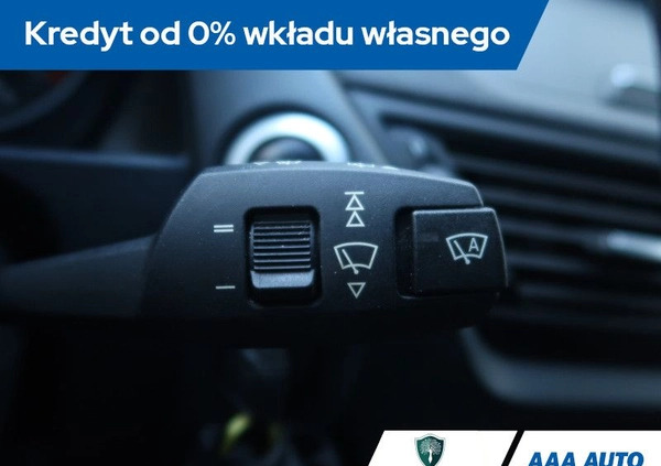 BMW X1 cena 50000 przebieg: 198441, rok produkcji 2012 z Sanok małe 352